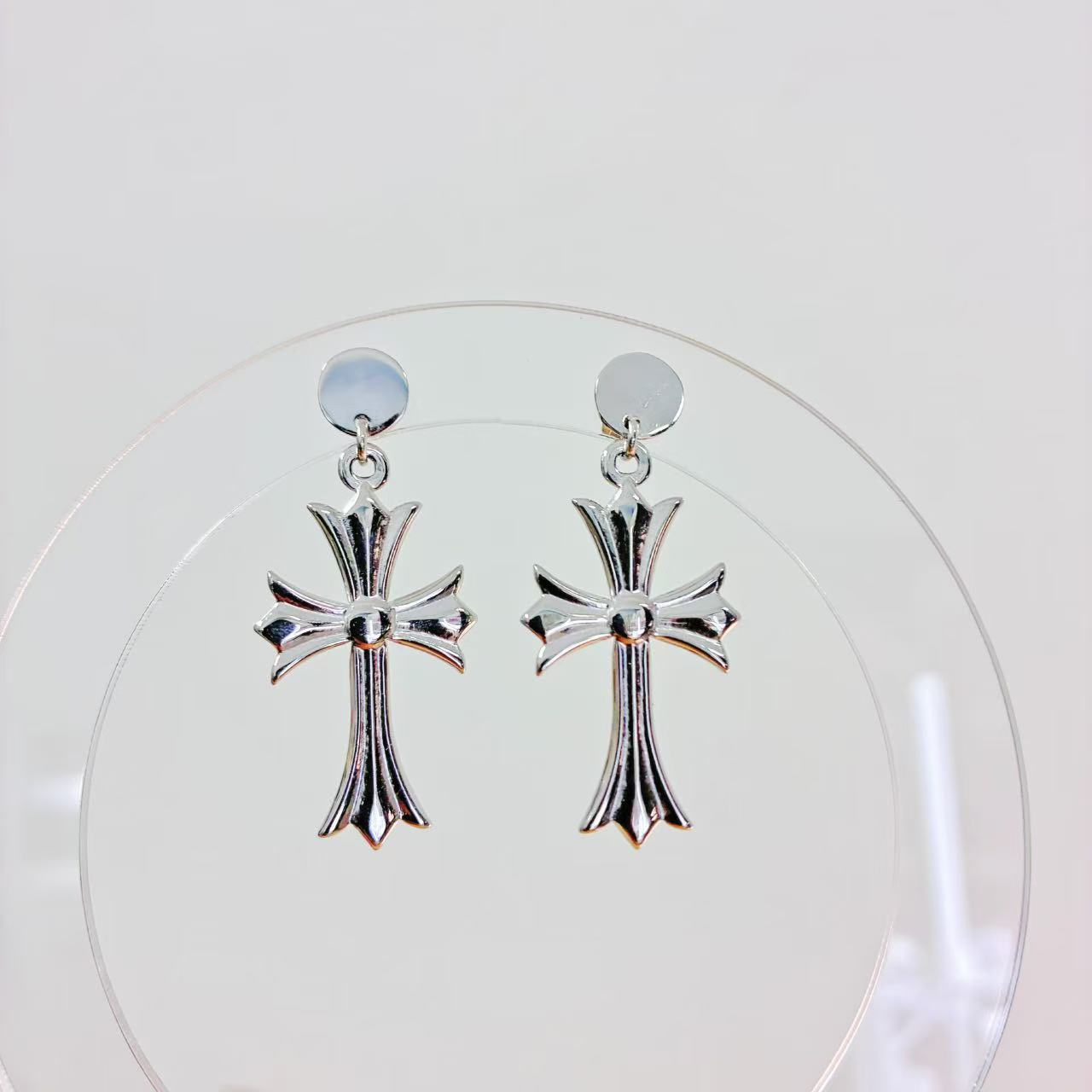 Orecchini Croce Gotica