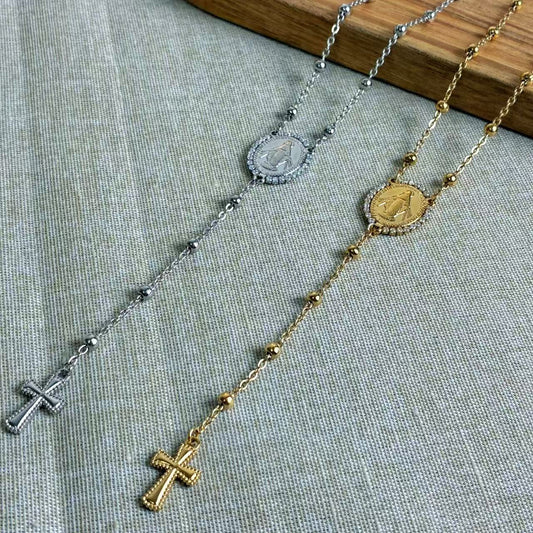 Collana “Preghiera” – Un simbolo di grazia e protezione