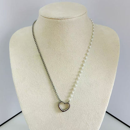 (C368)Collana Cuore con Perle e Catena