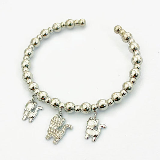 Bracciale Rigido con Charms Gattini – Stile Cute & Chic