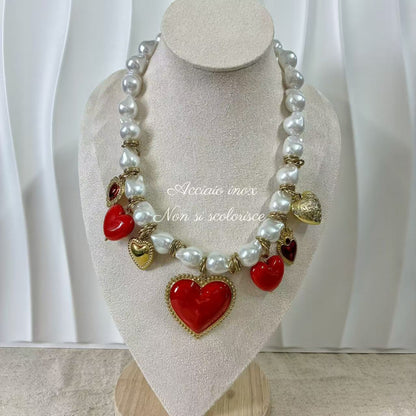 (C040) COLLANA CON CUORI ROSSI  RESINA E ACCIAIO INOX