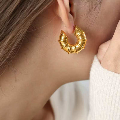 (O214)Orecchini Donna Cerchio Oro con Dettagli a Pieghe