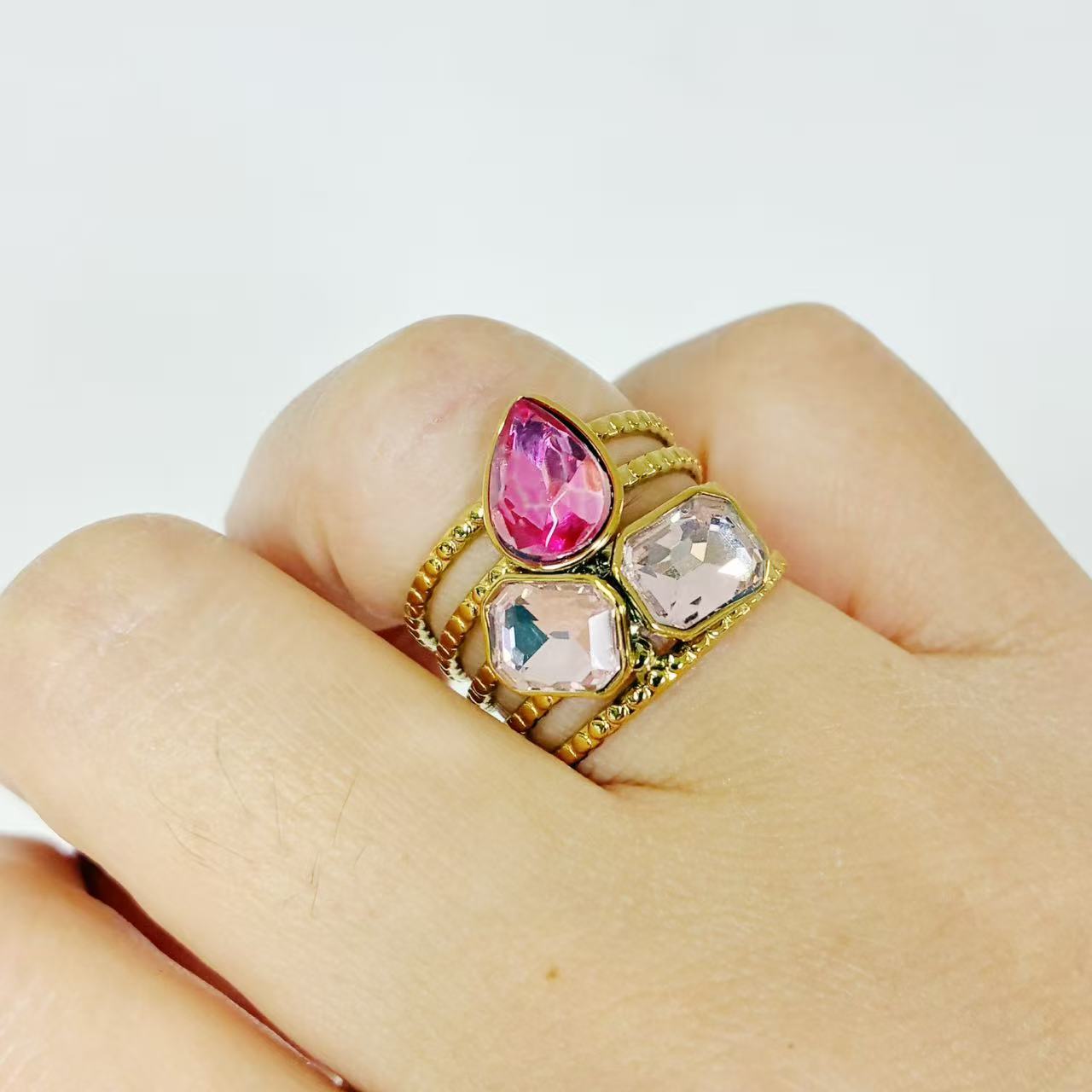 Anello “Tris di Cristalli” | regolabile | in acciaio inox