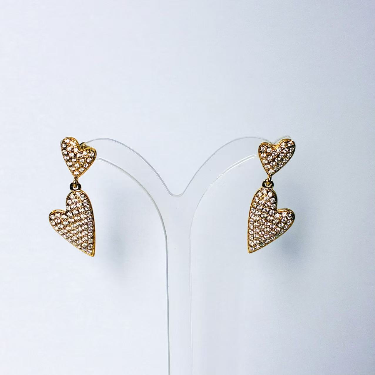 Orecchini “Doppi Cuori Brillanti” – Eleganza Romantica e Luce Raffinata