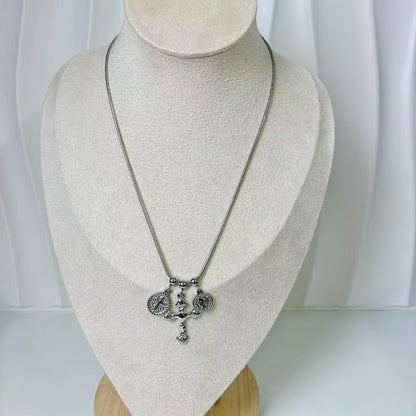 (C244)Collana cuore e madonnina in acciaio inox