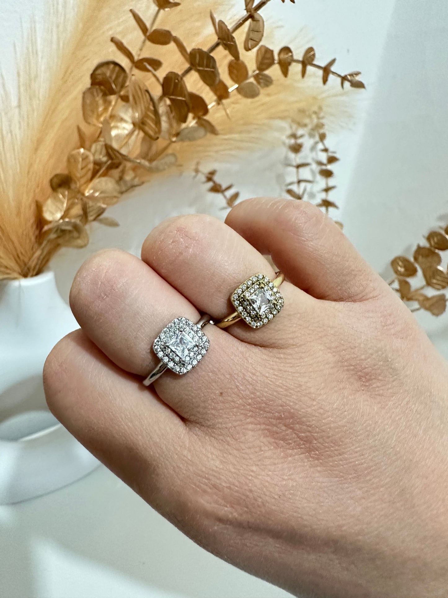 Anello con zirconi luminosi regolabili acciaio inox (A36)