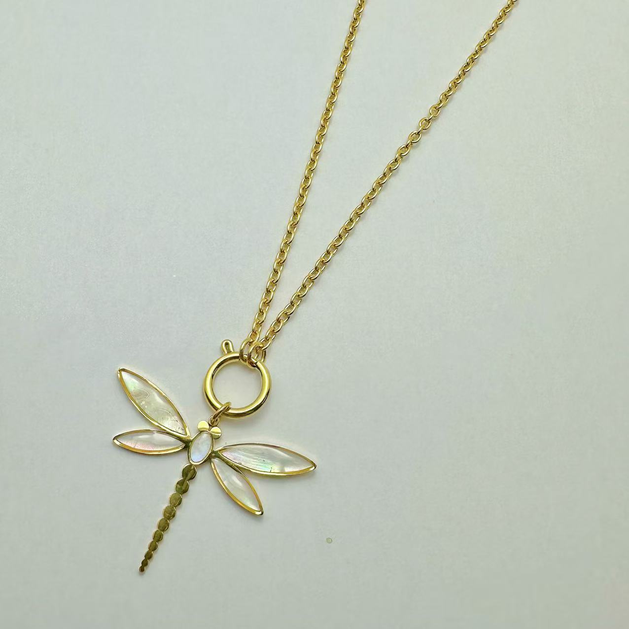 (C314)Collana madreperla libellula