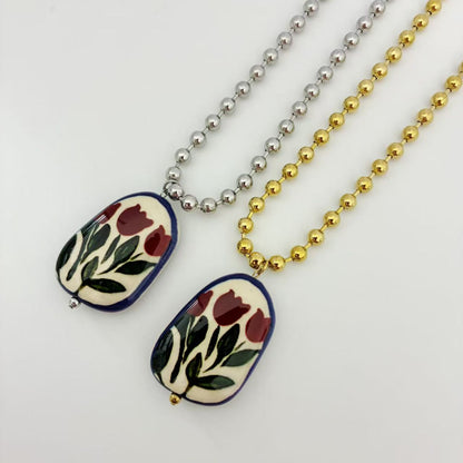 (C363)Collana artistica con ciondolo smaltato floreale