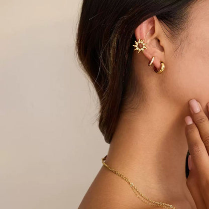 Orecchini a Cerchio Bombati — Eleganza Essenziale e Linee Pulite