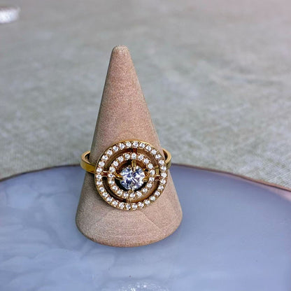 Anello “Cerchio di Luce” – Brillare al centro dell’universo