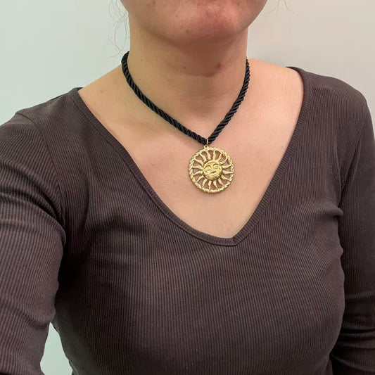 Collana “Oracolo del Sole”