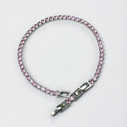 Bracciale “Carezza Continua” – Eleganza Lineare dal Segno Raffinato