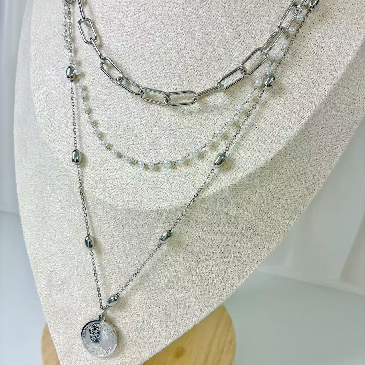 （C052) COLLANA DONNAA 3 IN 1 IN ACCIAIO INOX