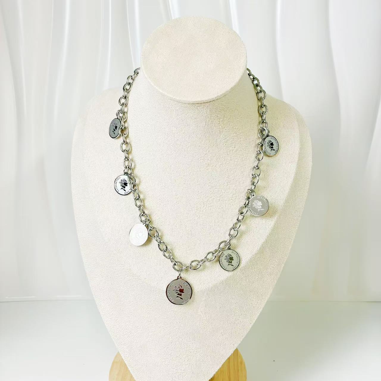 (C054) COLLANA DONNA MONETE IN ACCIAIO INOX