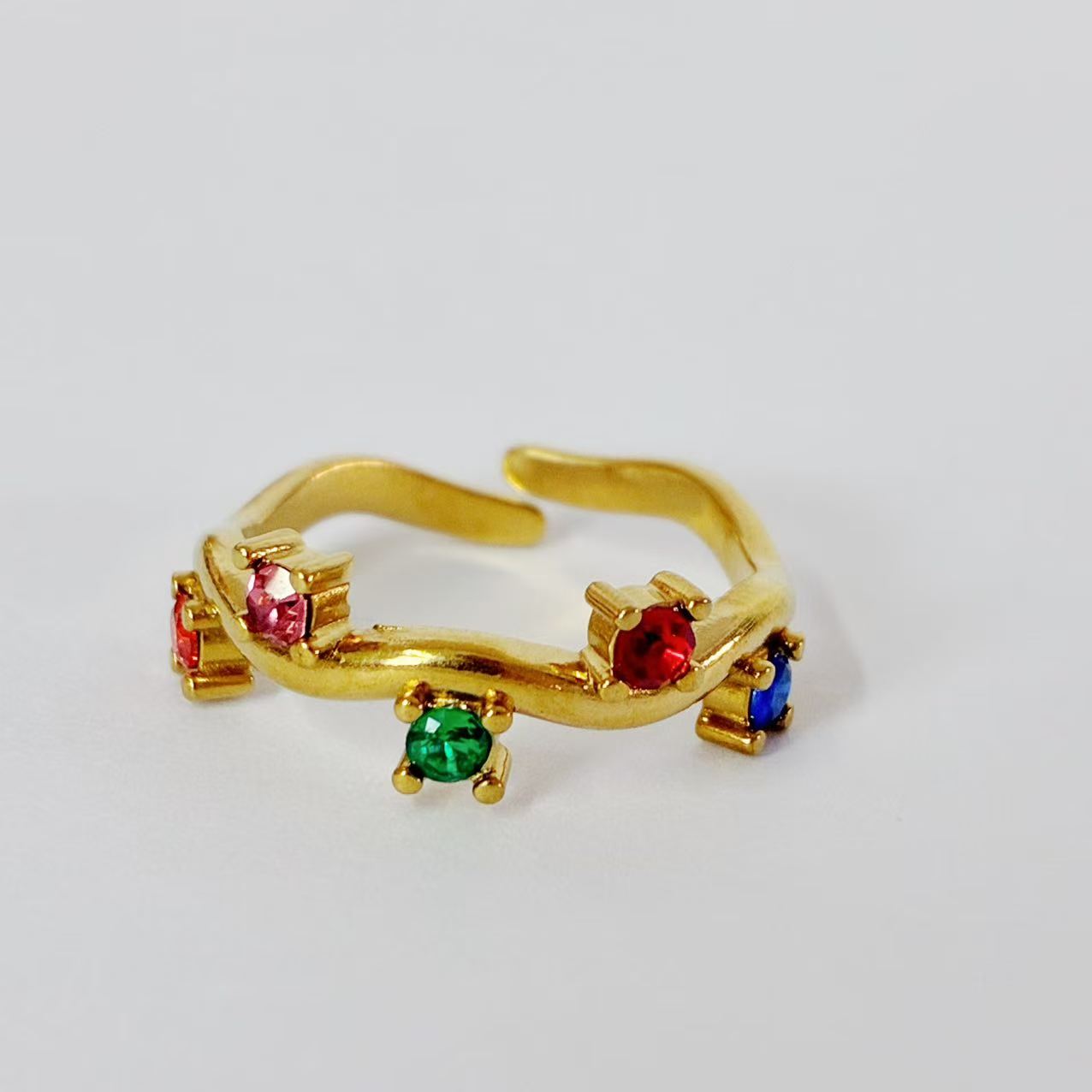 Anello “Onda Arcobaleno” | regolabile | in acciaio inox