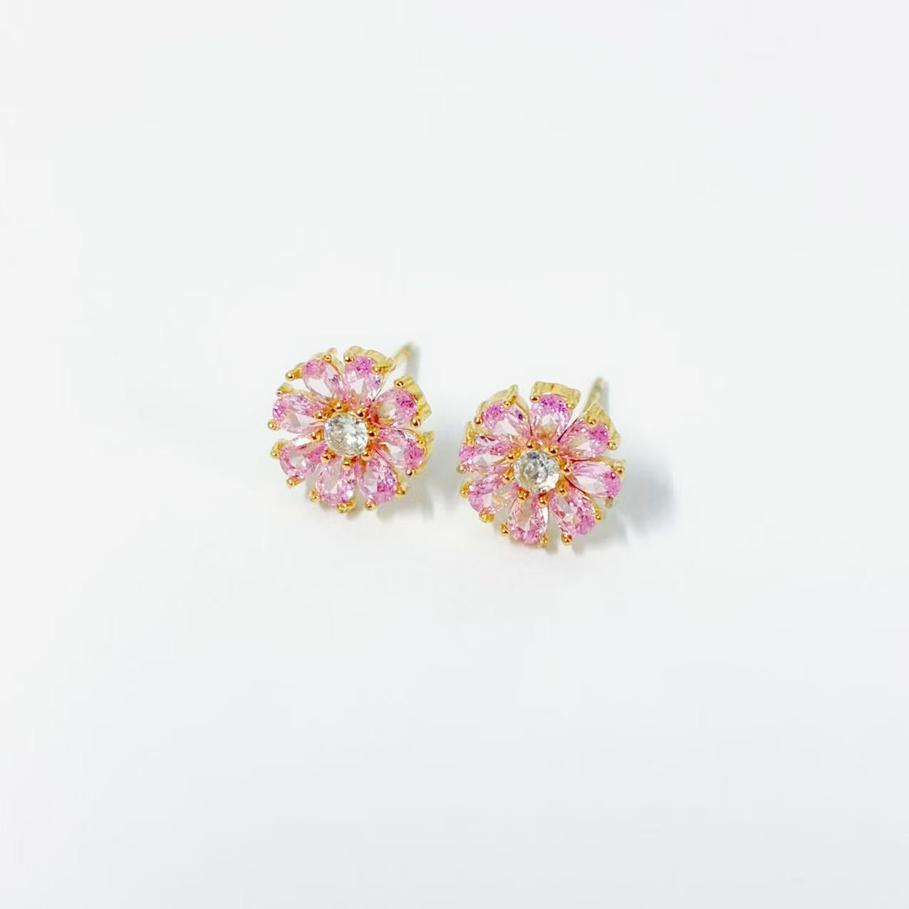 Orecchini Fiore di Cristalli – Petali Luminosi