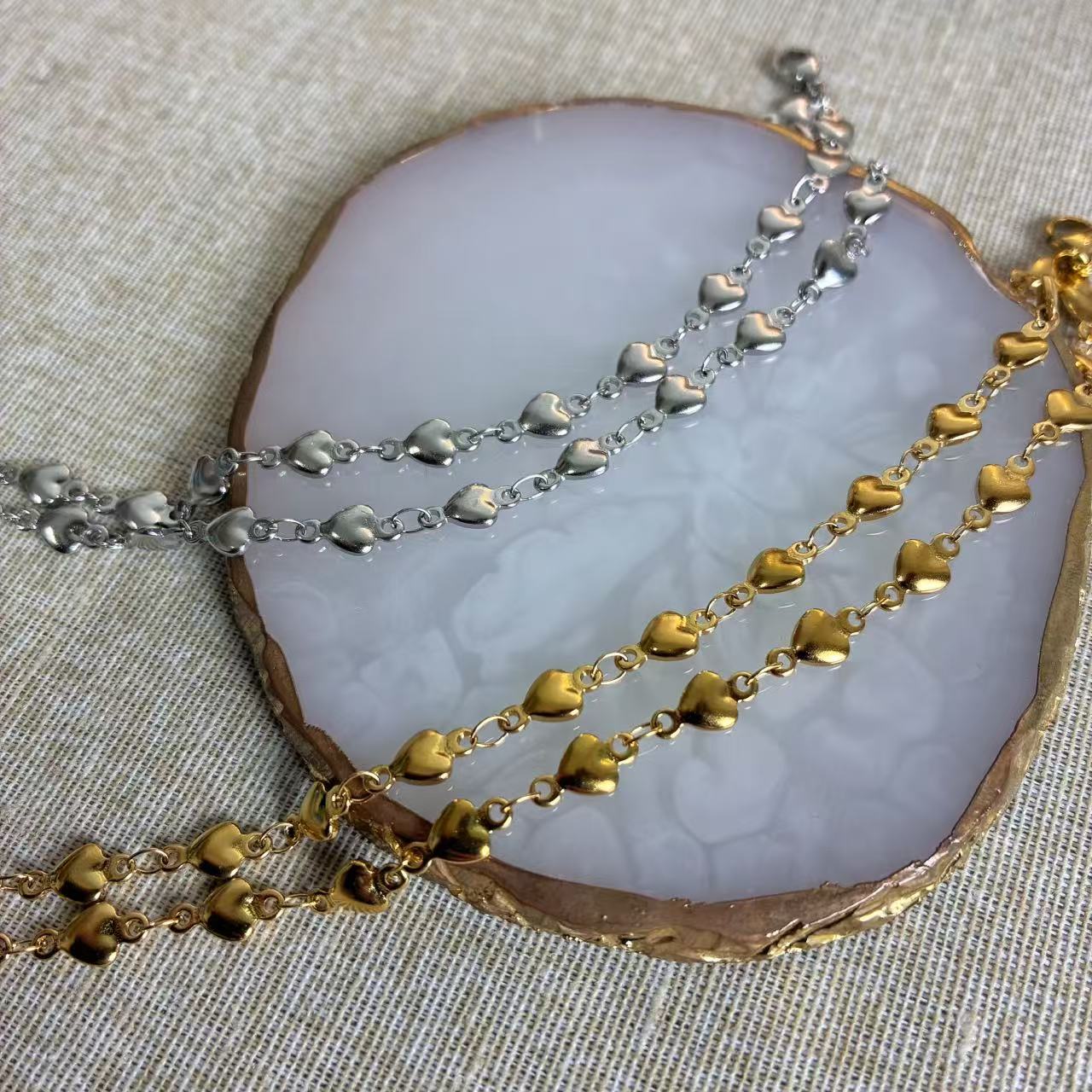 Bracciale “Cuoricini” – Piccoli battiti di luce