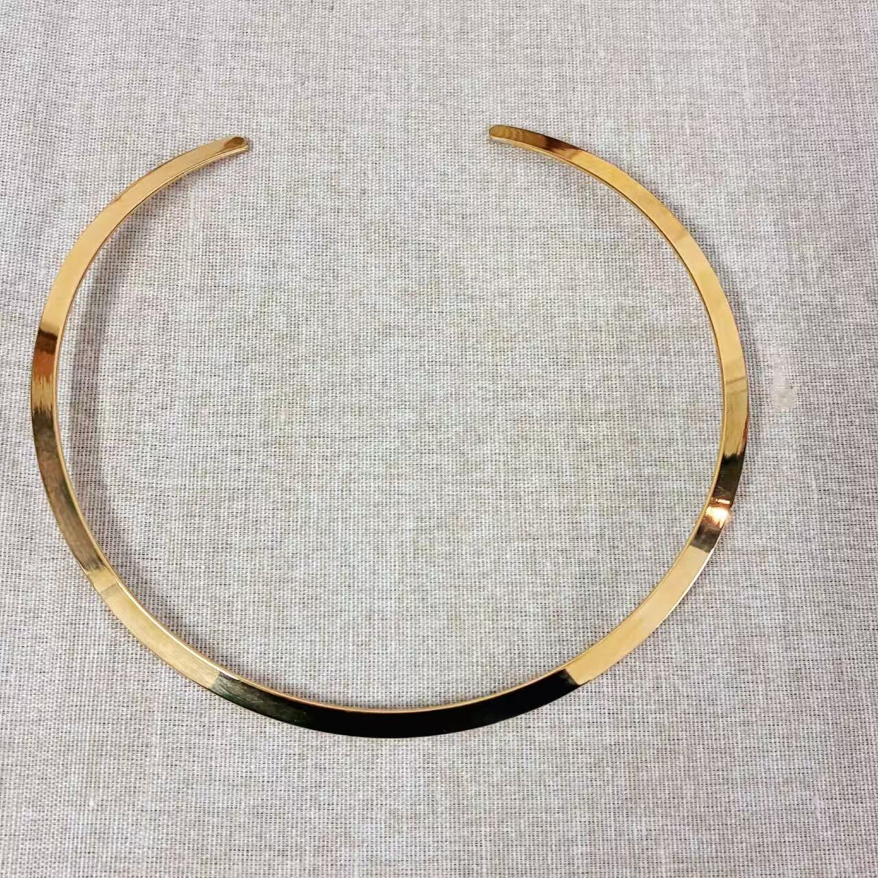 Collana Girocollo Rigida Dorata