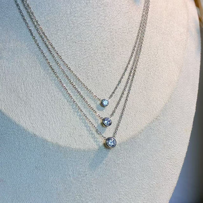 Collana “Trilogia” – Tre punti di eleganza