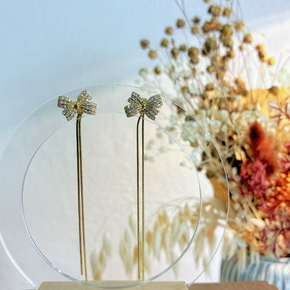 Orecchini “Nastro di Luce” – Grazia e Movimento