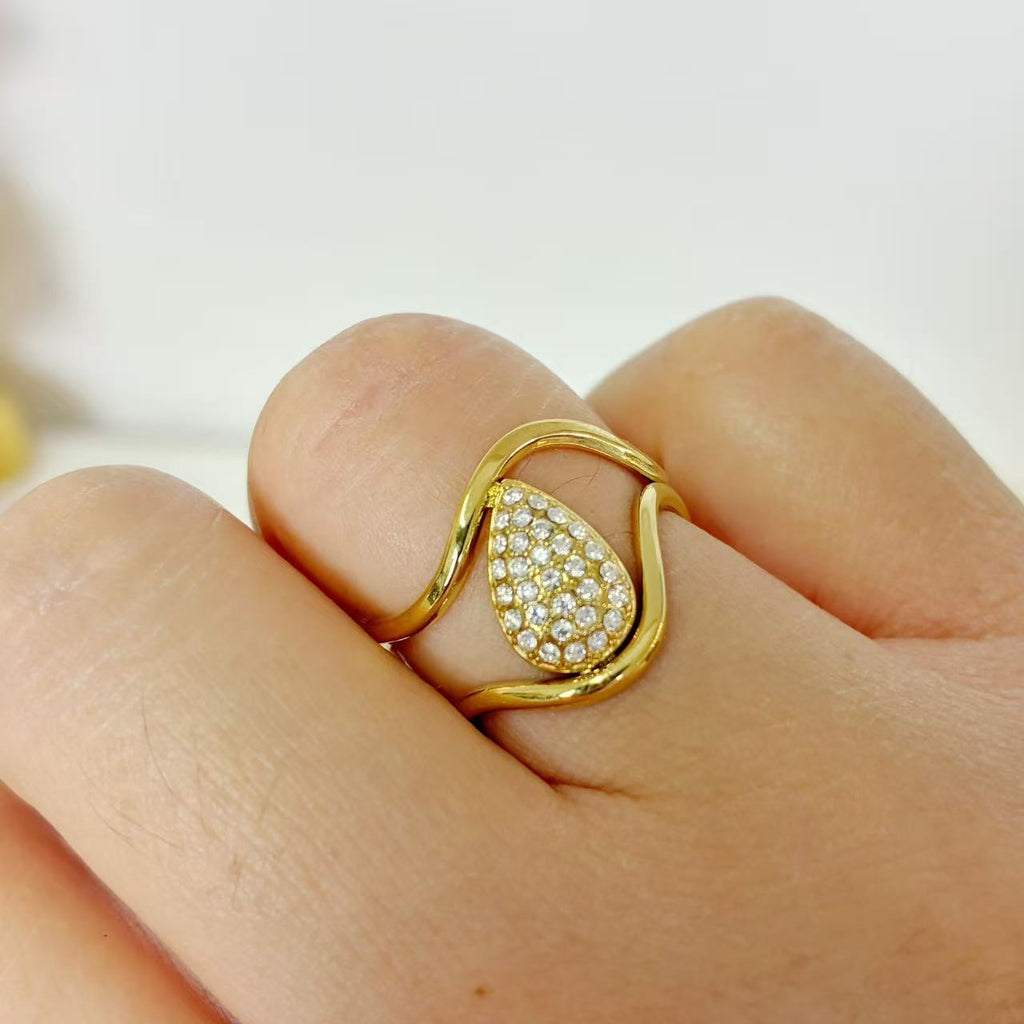 Anello “Goccia di Luce” con zirconi  | regolabile | in acciaio inox