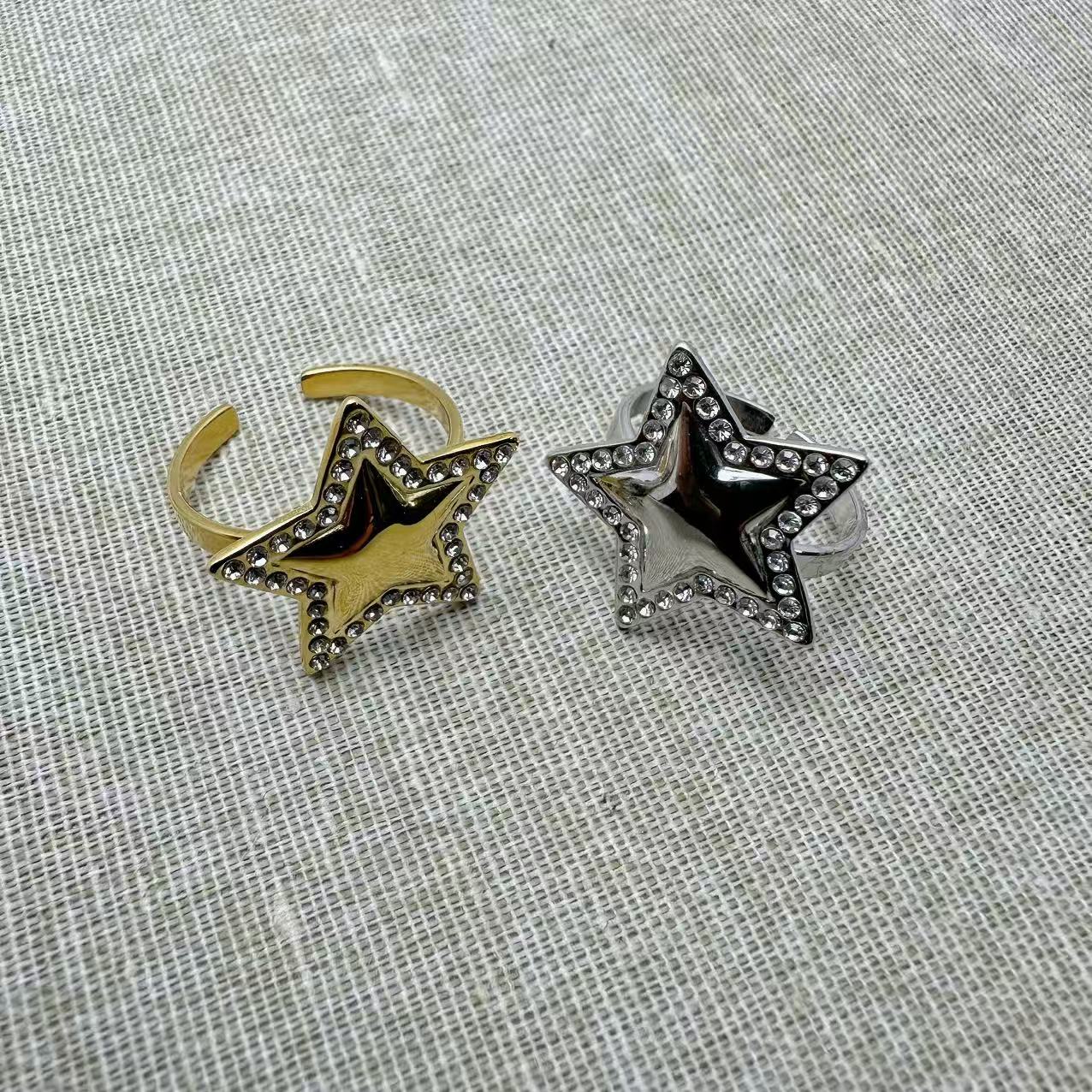 (A170)Anello stella con zirconi