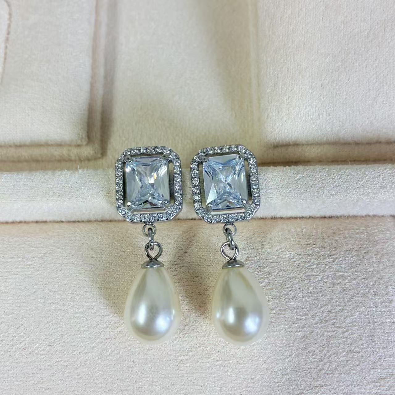 Orecchini Pearl Elegance