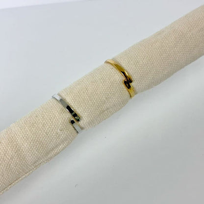 Anello “Goccia di Brillanti” – Eleganza Scultorea e Luce Infinita