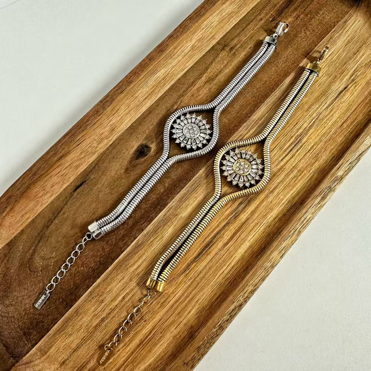 (B062) BRACCIALE DONNA IN ACCIAIO INOX