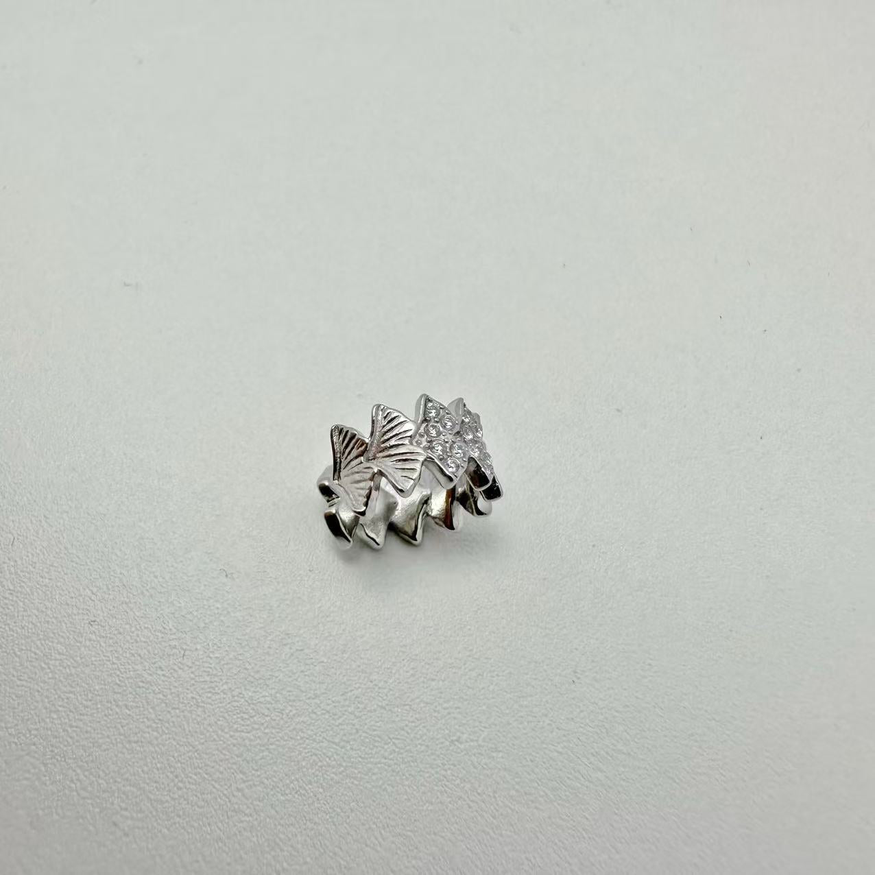 (E056)Ear cuff