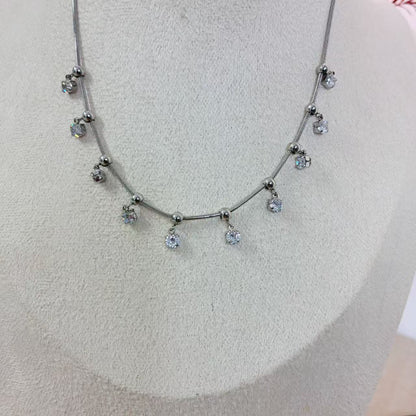 Collana “Gocce” – Il ritmo della luce