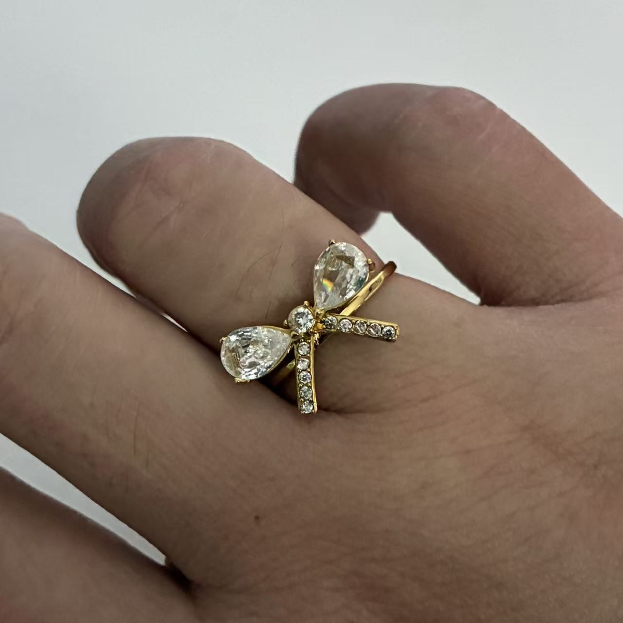 Anello Ali di Cristallo