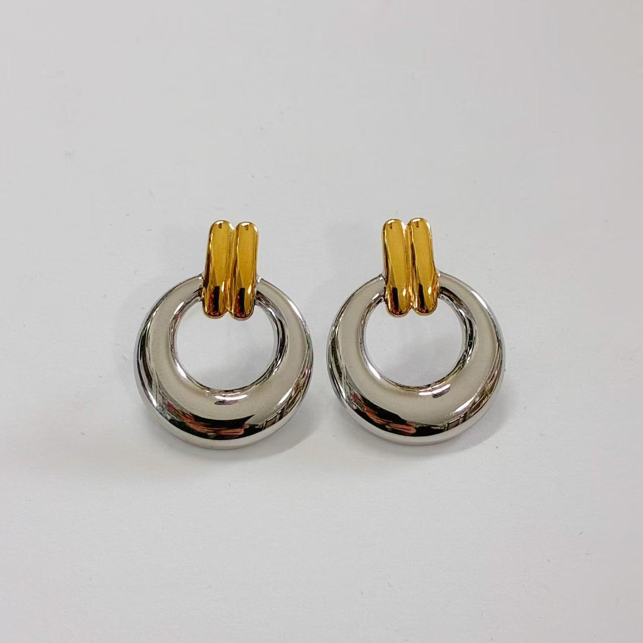 Orecchini Cerchio Chic – Bicolore