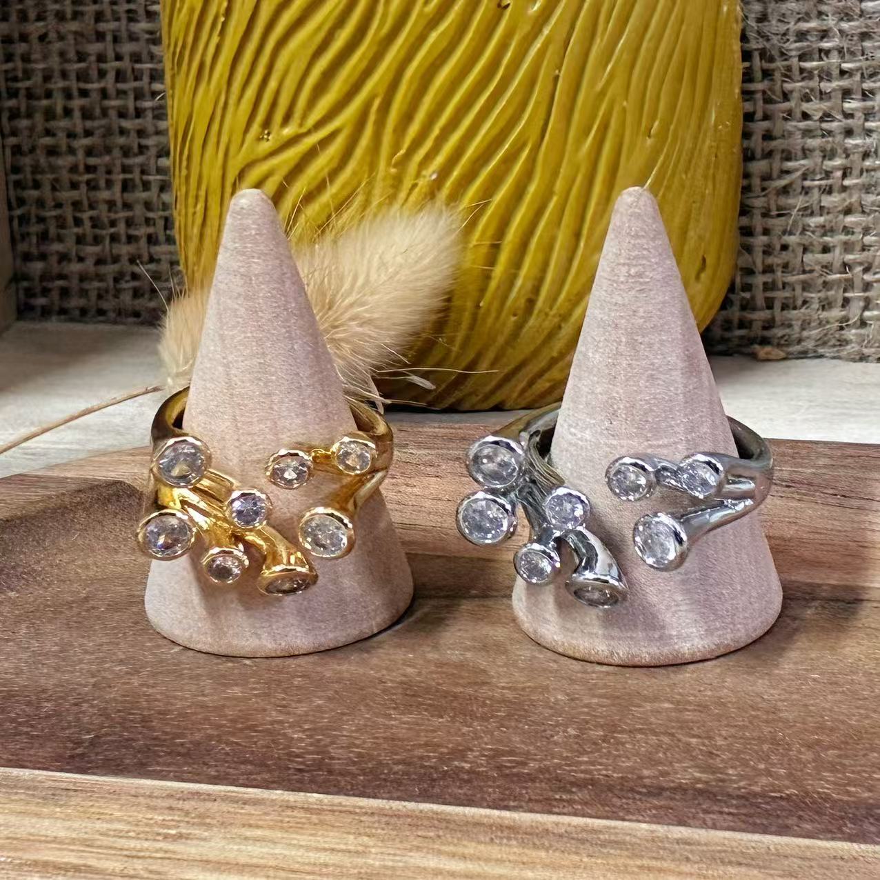 Anello Galassia di Luce