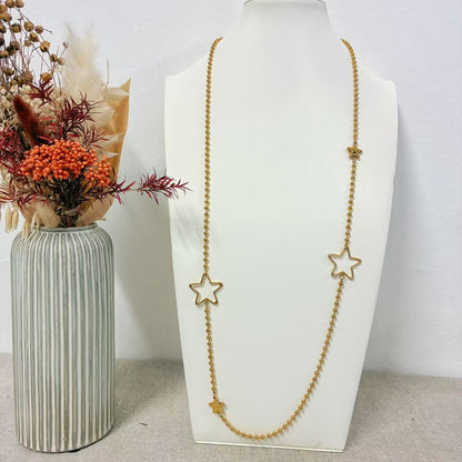 Collana “Costellazione Dorata” – Eleganza Luminosa e Design Stellare