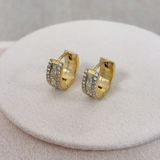 Orecchini a Cerchio con Zirconi