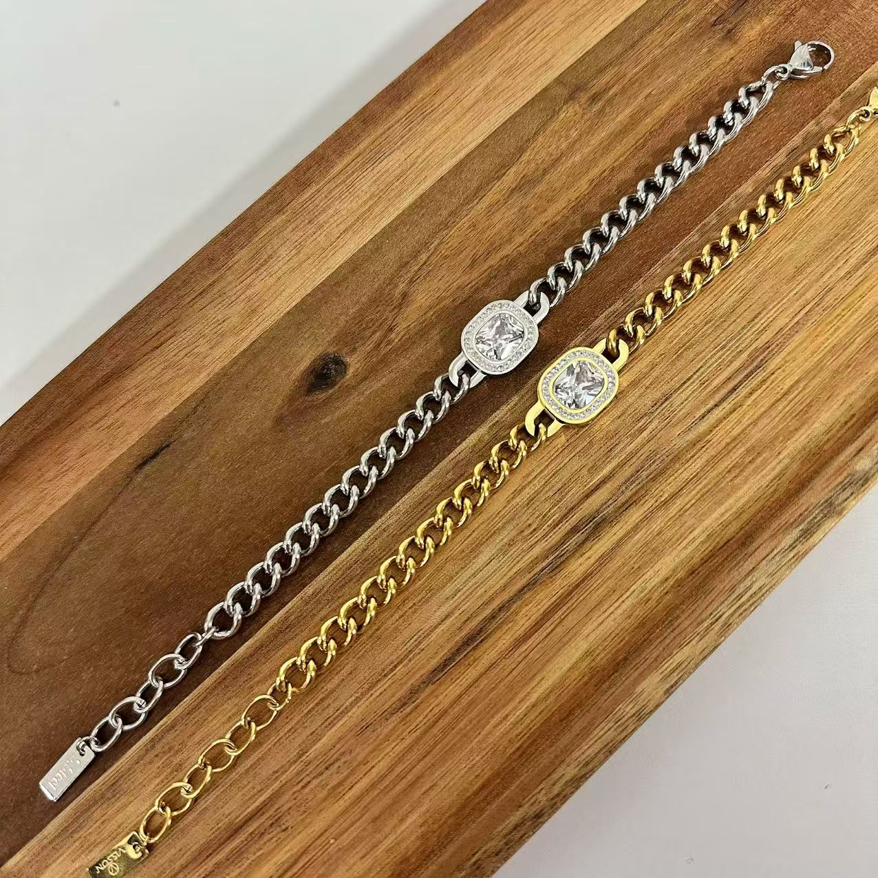 (B075) BRACCIALE DONNA CON ZIRCONE IN ACCIAIO INOX