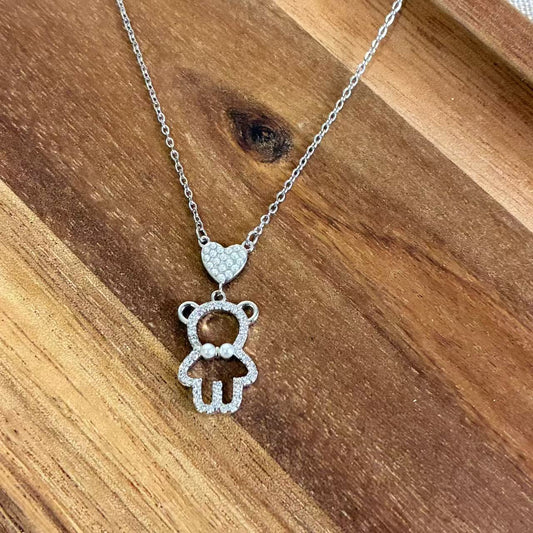 🐻 Collana “Tenera” – L’affetto che resta