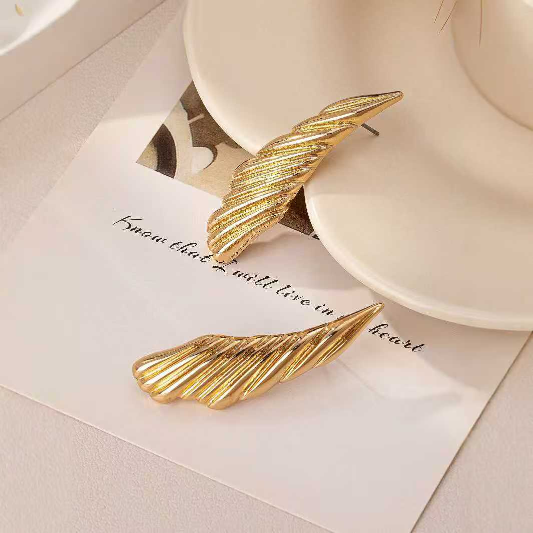 (O216)Orecchini Donna Piuma Dorata Design Elegante