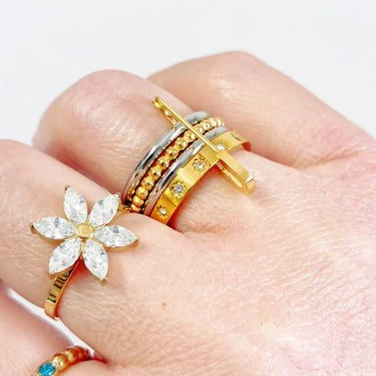 Anello Multi-Strato con Spilla – Stile Unico e Grintoso