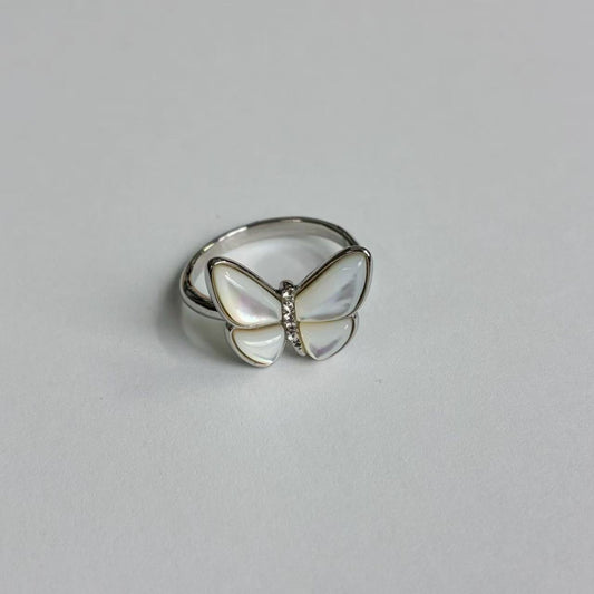 Anello Farfalla in Madreperla – Acciaio Inossidabile