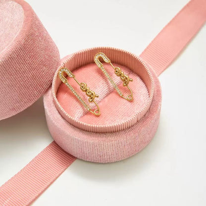 Orecchini Spilla con Dettagli Ornamentali — Design Audace e Brillantezza Creativa