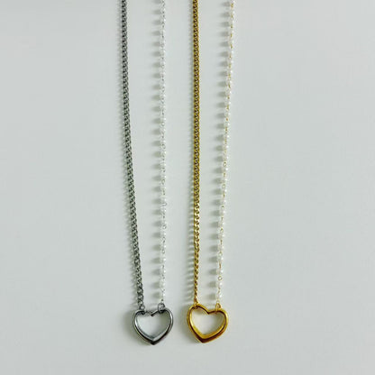 (C368)Collana Cuore con Perle e Catena