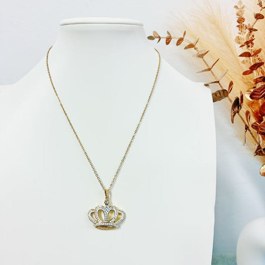 Collana “Corona Regale” – Eleganza Delicata con un Tocco Sovrano