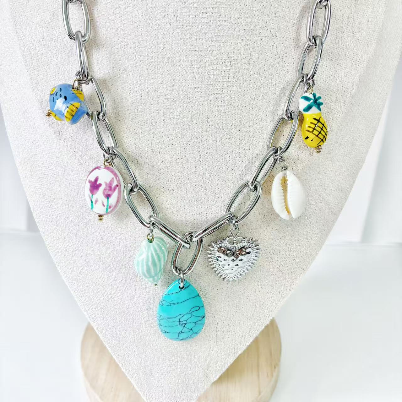 (C260)Collana con tanti pendenti in acciaio inox