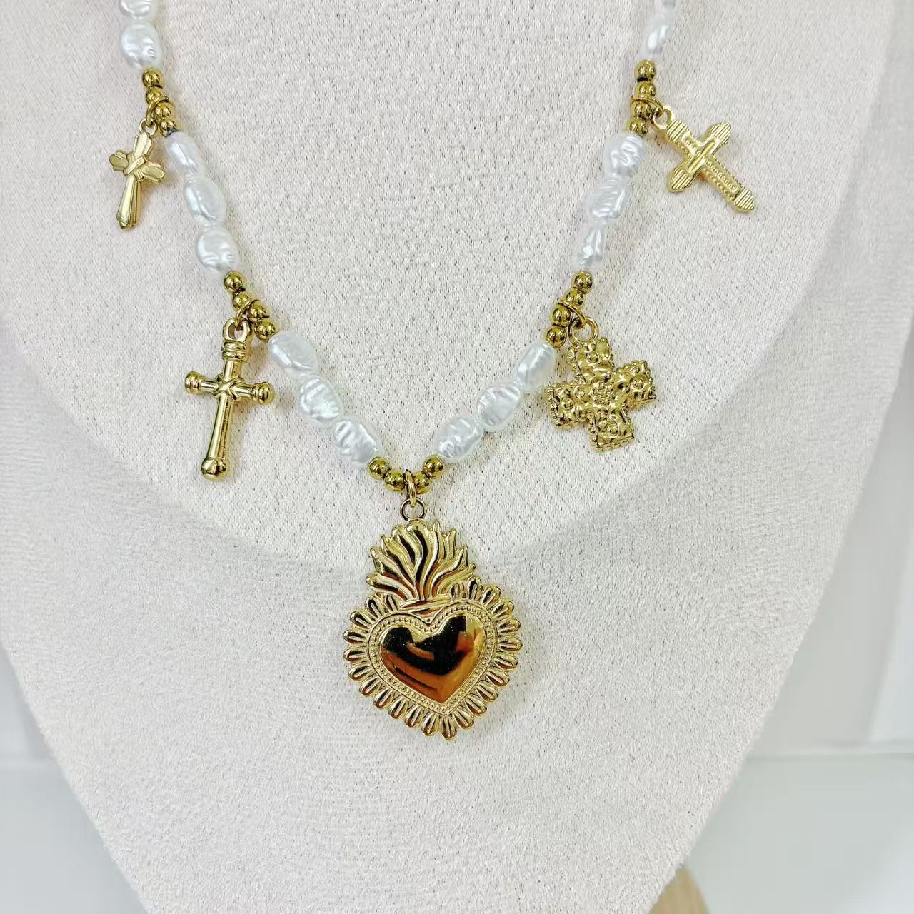 (C233)Collana con pendenti croci in acciaio inox