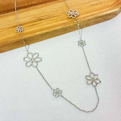 Collana “Fiori di Armonia” – Delicatezza Natural