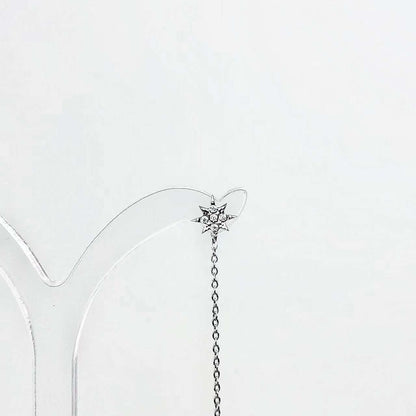 Orecchino “Astro Sottile” – Pendente Raffinato dal Segno Celestiale