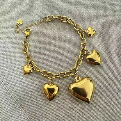 Bracciale a sonaglio “Cuori Charm”