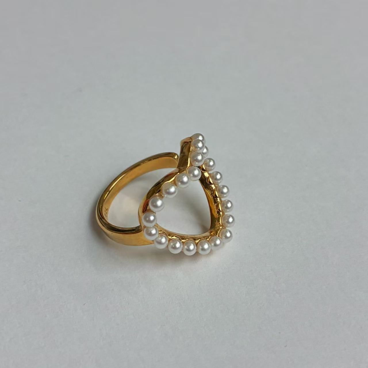 Anello Cuore con Perline – Acciaio Inossidabile Oro
